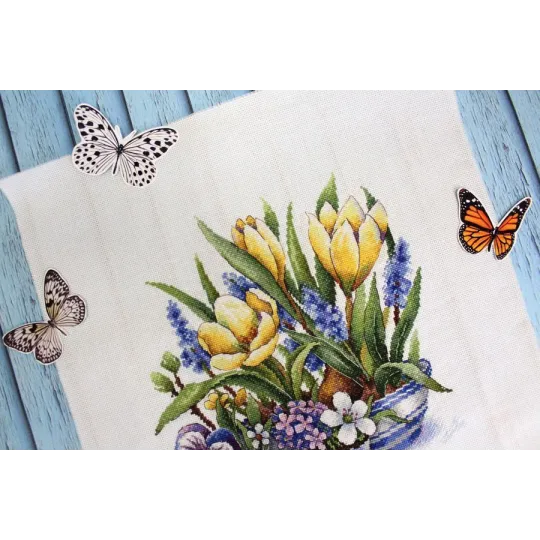 Cross stitch kit "First breath of spring" SNV-779