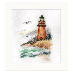 The coast of the cold sea. Lighthouse S0-225