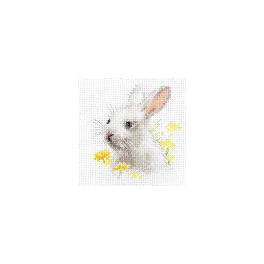 White bunny S0-226