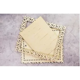 VENTE Cadre ajouré "Ornement" grand OR-081