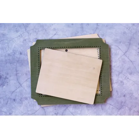 IŠPARDAVIMAS Rėmelis žalias stačiakampis mažas OR-260