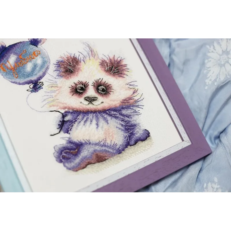 (Discontinued) Cross stitch kit "Panda with a ball" 16.8 × 13.6 cm S/VK059