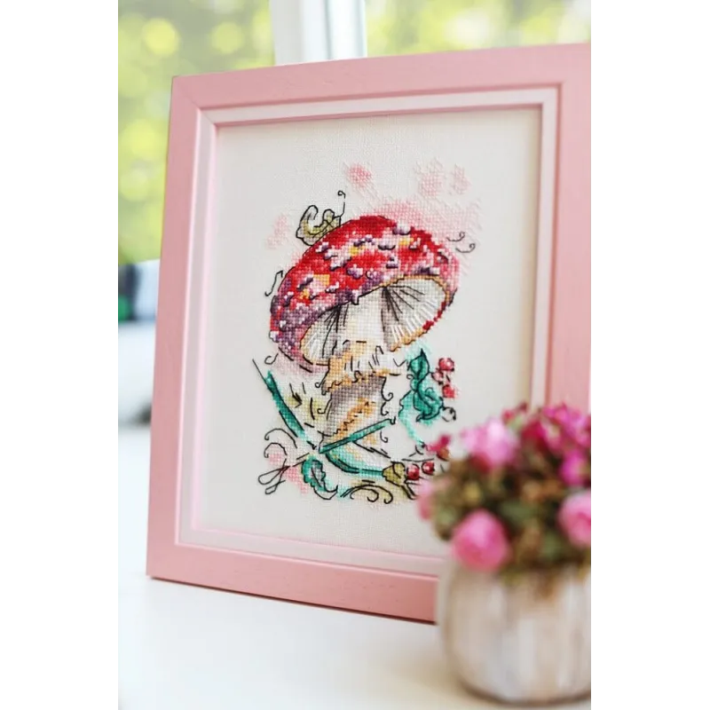 Cross stitch kit "Amanita" 14.5 × 10.6 cm S/M011
