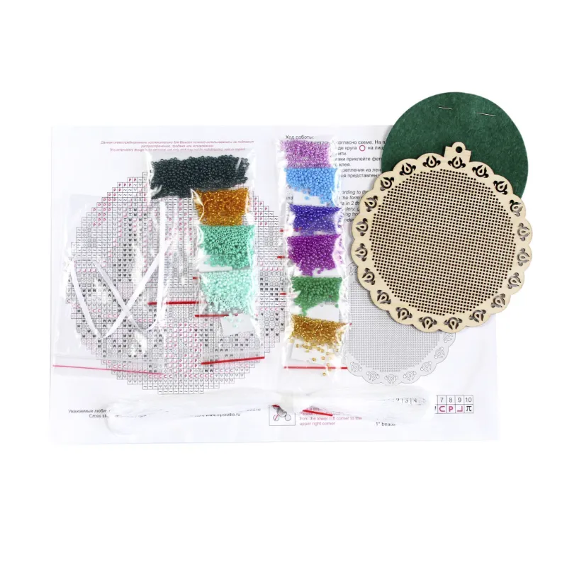 Вышивка бисером на деревянной основе "Peacock charm" SO-087