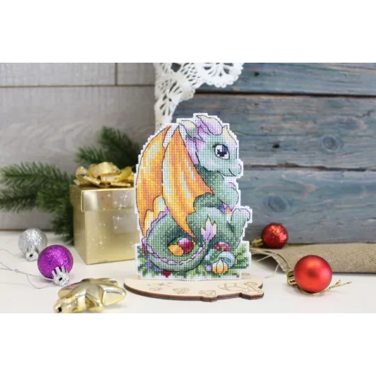 Набор для вышивания крестом на пластиковой канве "Новогодний дракон" 13x9 см SR-904