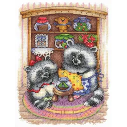 (Nutrauktas) Naminių marinuotų agurkų rinkinys SA-012