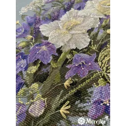 Point de croix "Lys épée blanche" 39x27 SK223