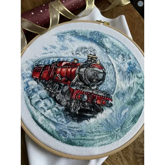 Cross stitch kit "Moon train" SANL-18