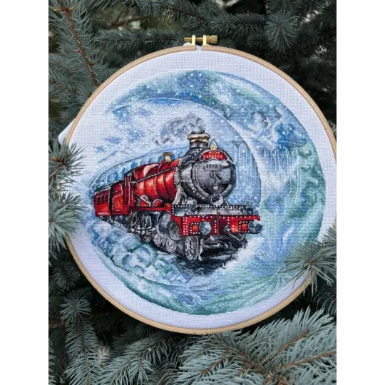 Cross stitch kit "Moon train" SANL-18