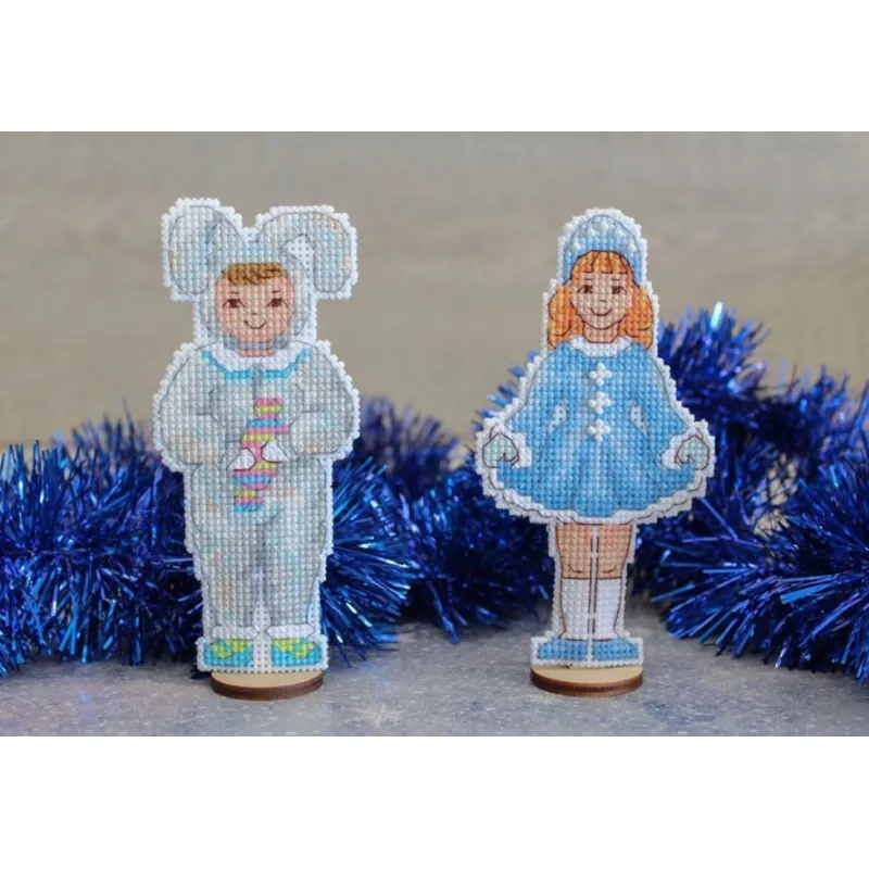 Nouvel An. Flocon de neige Fille SR-902