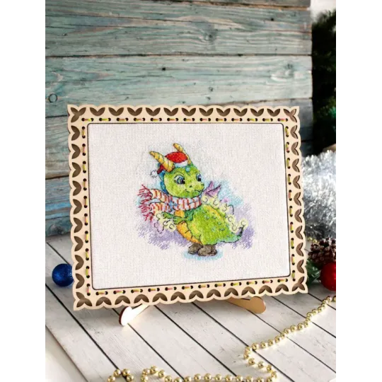 Cross stitch kit "Dazzling outfit" 15x15 cm SM-760 (D)