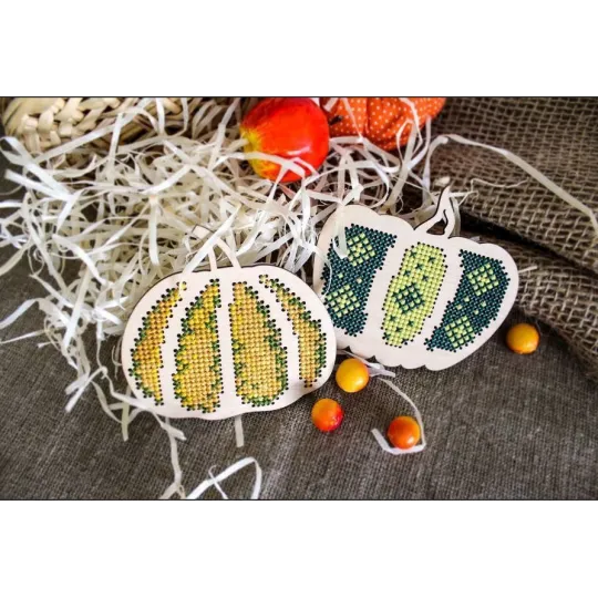 Blancs de broderie « Citrouilles » OR-294