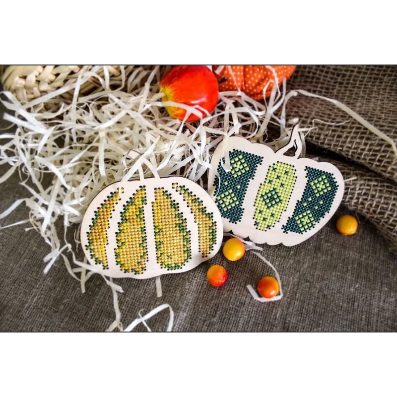 Blancs de broderie « Citrouilles » OR-294