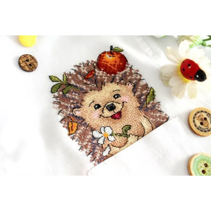 Water-soluble canvas cross stitch kit "Hedgehog" SV-811