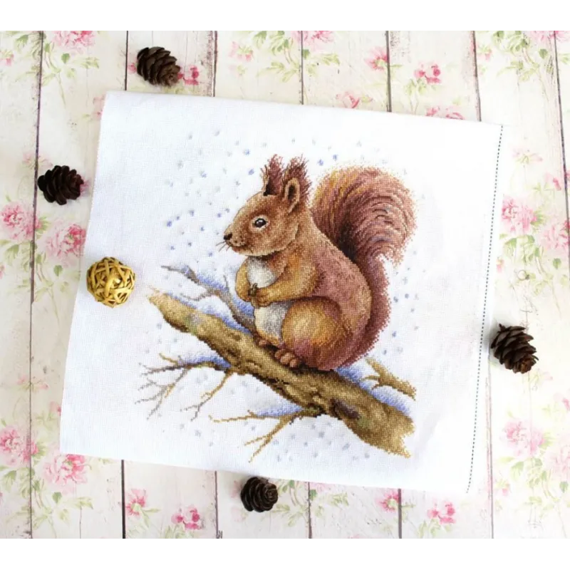 Набор для вышивания крестиком "Fluffy beauty" SNV-758