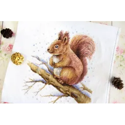 Cross stitch kit "Fluffy beauty" SNV-758