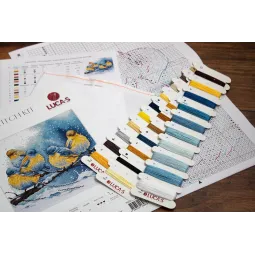 Kit de point de croix compté "Rouge-gorges bleus de l'Est" 22x21cm SBU5028