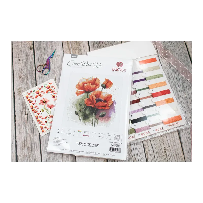 Counted Cross Stitch kit "The Poppy Flowers" 21x21cm SB7024