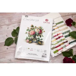 Siuvinėjimo kryželiu rinkinys "Vaza su rožėmis" 31x30cm SB7026