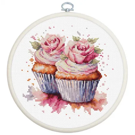 Kit de point de croix compté avec cercle inclus "The Cupcakes" 12x12cm SBC215