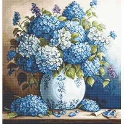 Siuvinėto kryželio rinkinys "Vaza su hortenzijais" 32x33 cm SB700