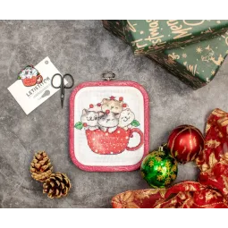 Kit de point de croix compté "Meowy Christmas" - avec cercle à broder inclus 11x9cm SLETIL8080