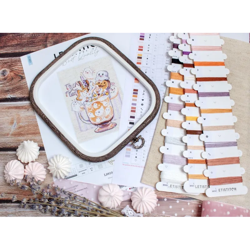 Набор для вышивания крестиком "Сладкий или гадкий" 13x17см SLETIL8810