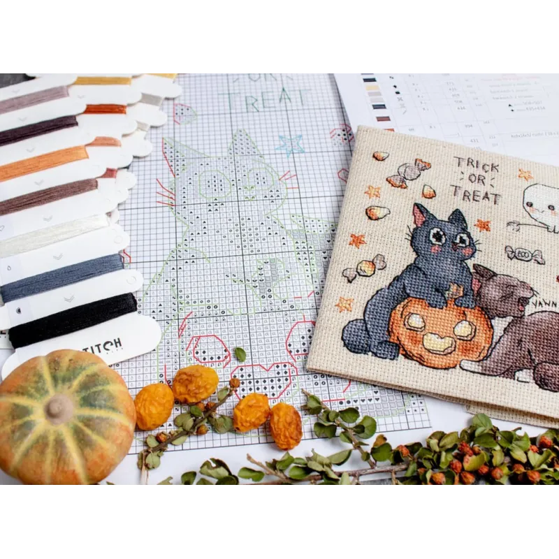 Набор для вышивания крестом «Сладость или гадость» №2 14x13см SLETIL8815