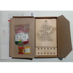 Zwerg mit einem Geschenk (Perlen) FBNGI-013